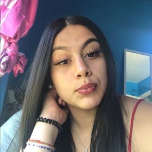 Meet your Posher, Maritza